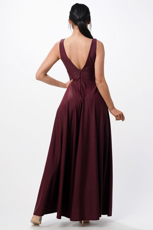 dull tricot deep V neck A line dress - Robbi & Angel