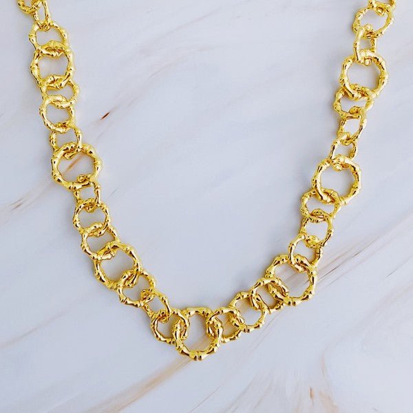 Artfully Linked Chain Necklace - Robbi & Angel