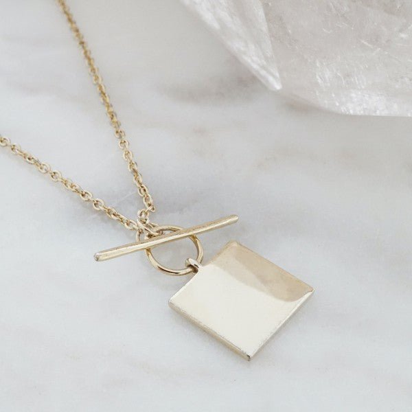Gwyneth Toggle Charm Necklace - Robbi & Angel