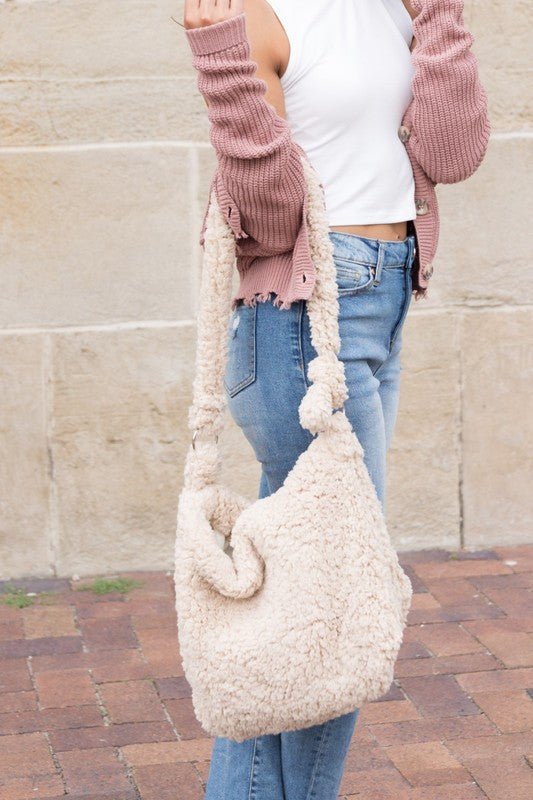 Boucle Sherpa Messenger Bag - Robbi & Angel