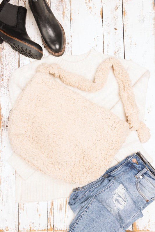 Boucle Sherpa Messenger Bag - Robbi & Angel