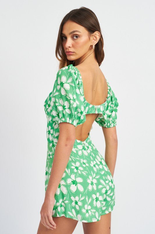 BUBBLE SLEEVE FLORAL ROMPER WITH CUT OUT - Robbi & Angel