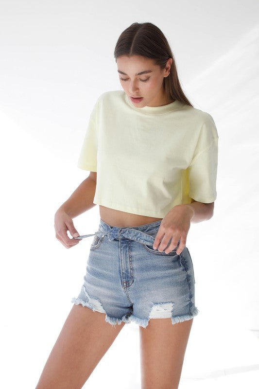 FRONT RIBBON TIE DETAIL SHORTS - Robbi & Angel