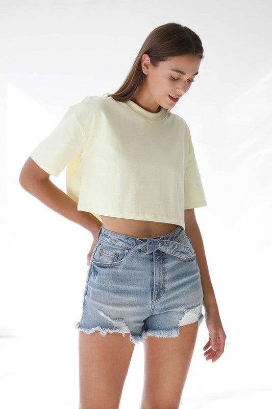 FRONT RIBBON TIE DETAIL SHORTS - Robbi & Angel