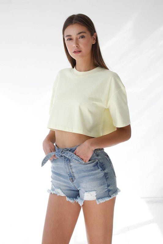 FRONT RIBBON TIE DETAIL SHORTS - Robbi & Angel