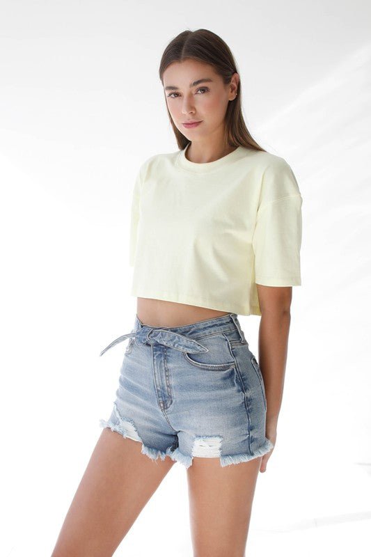 FRONT RIBBON TIE DETAIL SHORTS - Robbi & Angel