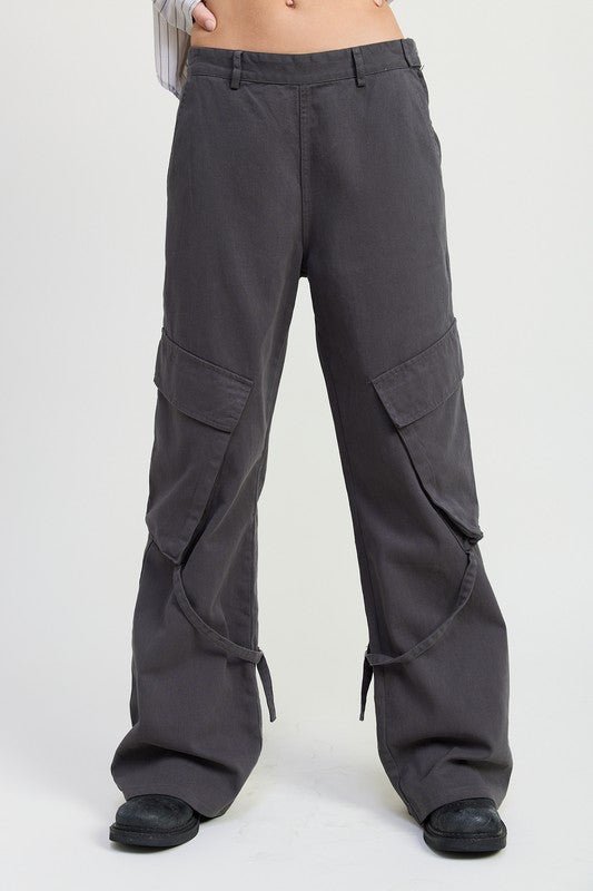 CARGO PANTS WITH POCKET DETAIL - Robbi & Angel