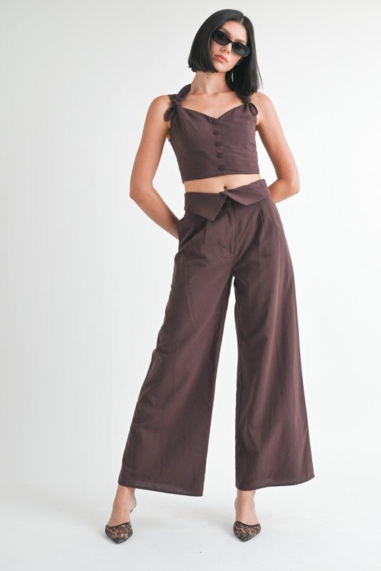 BUTTON UP CROPPED TOP WITH SHOULDER TIES - Robbi & Angel