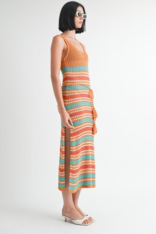 SCOOP NECK CROCHET MAXI DRESS - Robbi & Angel