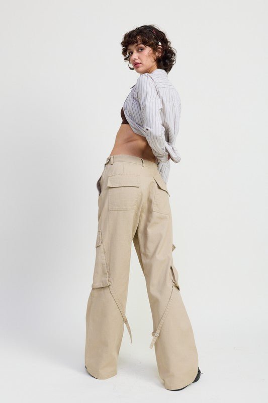 CARGO PANTS WITH POCKET DETAIL - Robbi & Angel