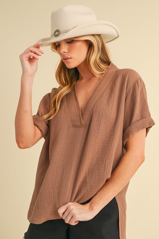 Aemi + Co Side Slit V - Neck Short Sleeve Blouse - Robbi & Angel