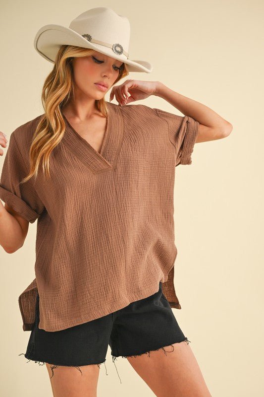 Aemi + Co Side Slit V - Neck Short Sleeve Blouse - Robbi & Angel