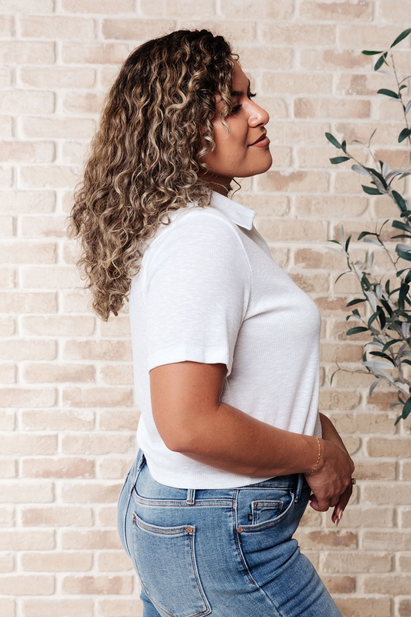 Rory Ribbed Cropped Tennis Tee in White