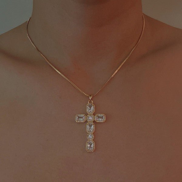 Vintage Sparkle Cross Pendant Necklace - Robbi & Angel