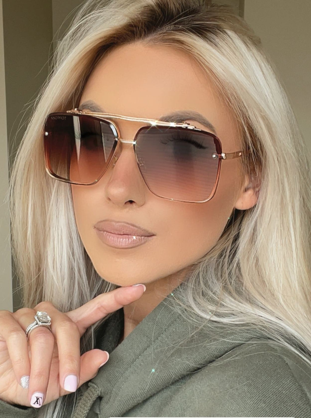 Bella Coffee - Tangle Free Sunglasses - Robbi & Angel