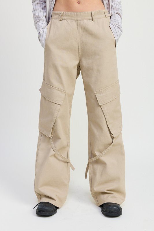 CARGO PANTS WITH POCKET DETAIL - Robbi & Angel