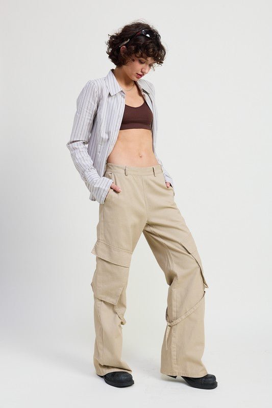 CARGO PANTS WITH POCKET DETAIL - Robbi & Angel