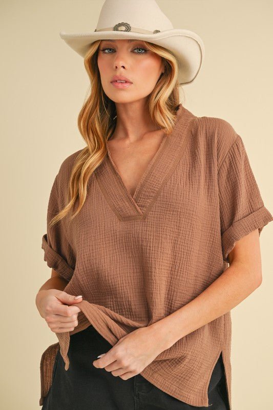 Aemi + Co Side Slit V - Neck Short Sleeve Blouse - Robbi & Angel