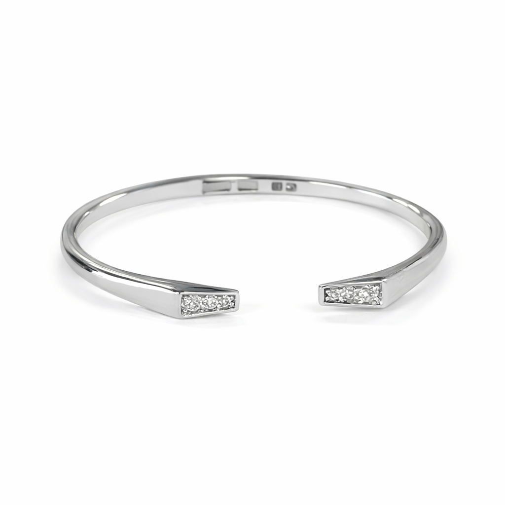 Elara Pavé Bar Cuff - Robbi & Angel