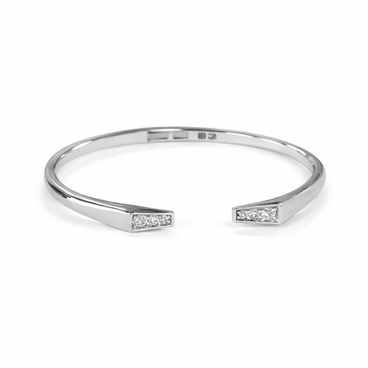 Elara Pavé Bar Cuff - Robbi & Angel