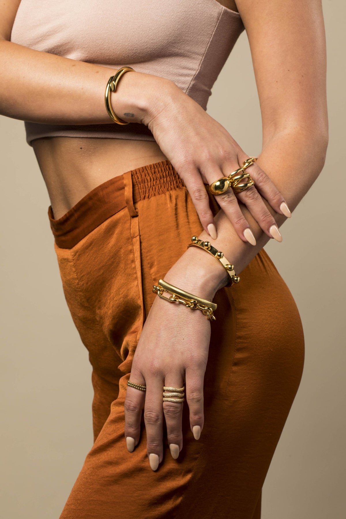 Elle Pave Ring - Robbi & Angel