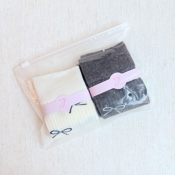 Bow Minimalist Socks Set Of 2 - Robbi & Angel