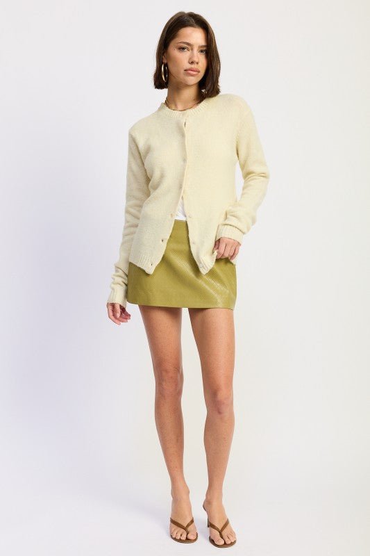 FITTED BUTTON UP CARDIGAN - Robbi & Angel