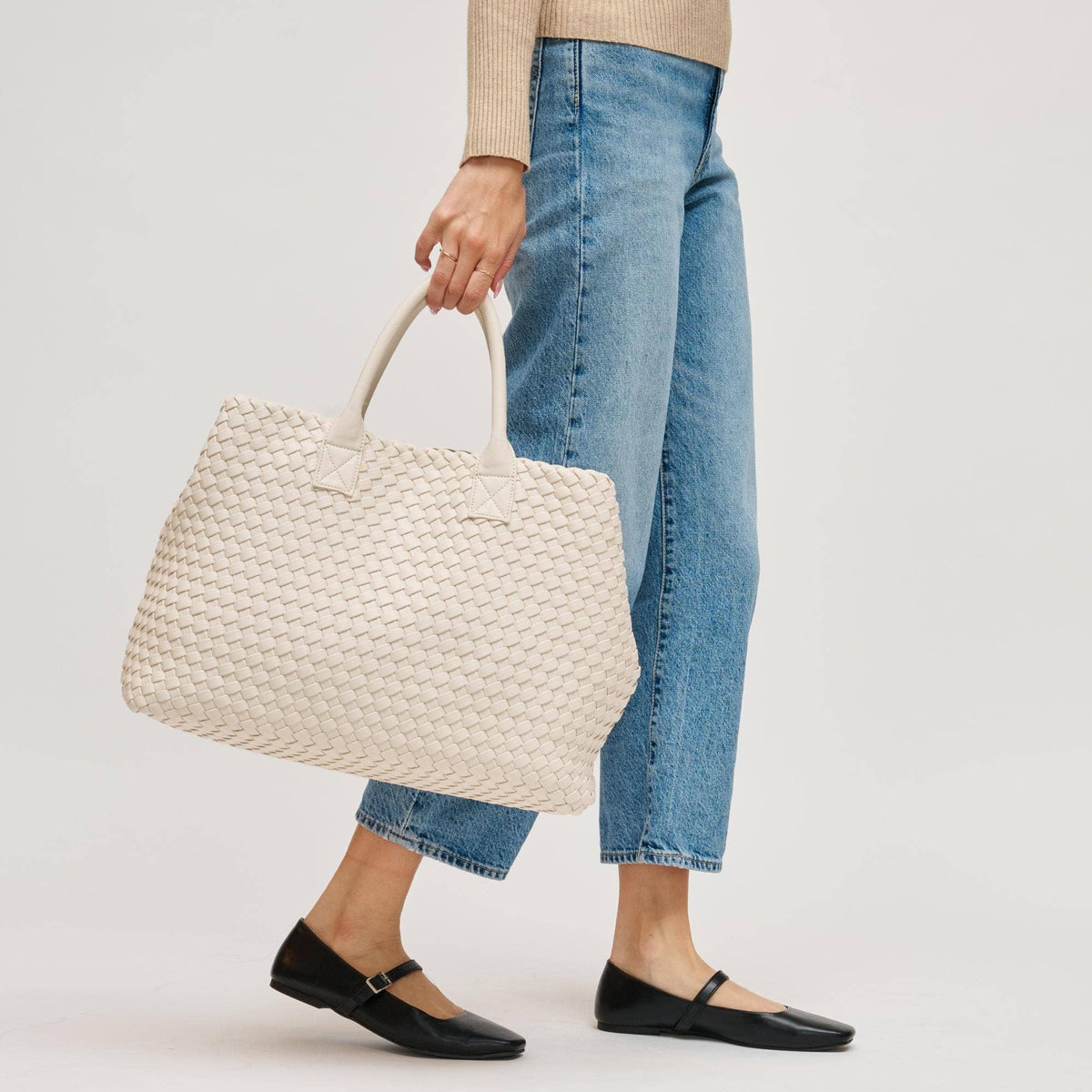 Ithaca Woven Vegan Leather Tote - Robbi & Angel