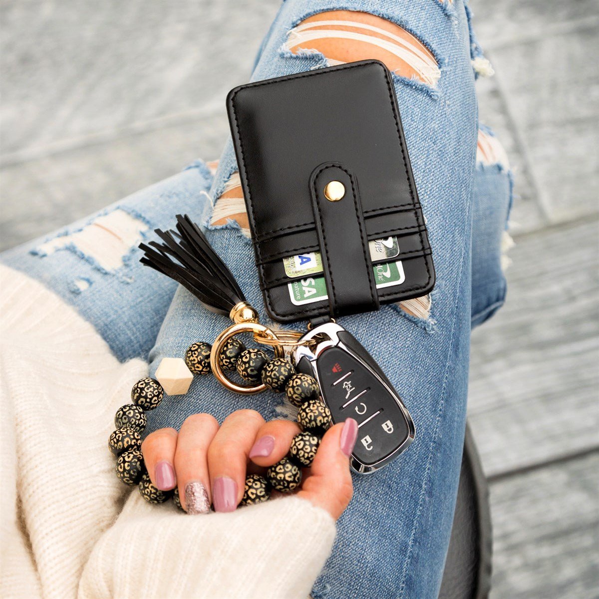 Leo Beaded Key Ring Wallet Bracelet - Robbi & Angel