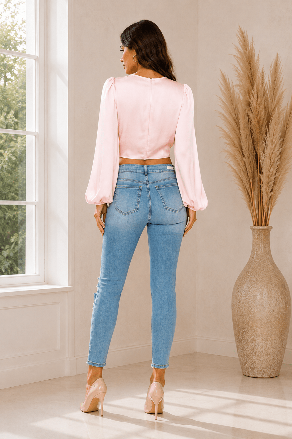 Long sleeve crop top with an open front design - Robbi & Angel