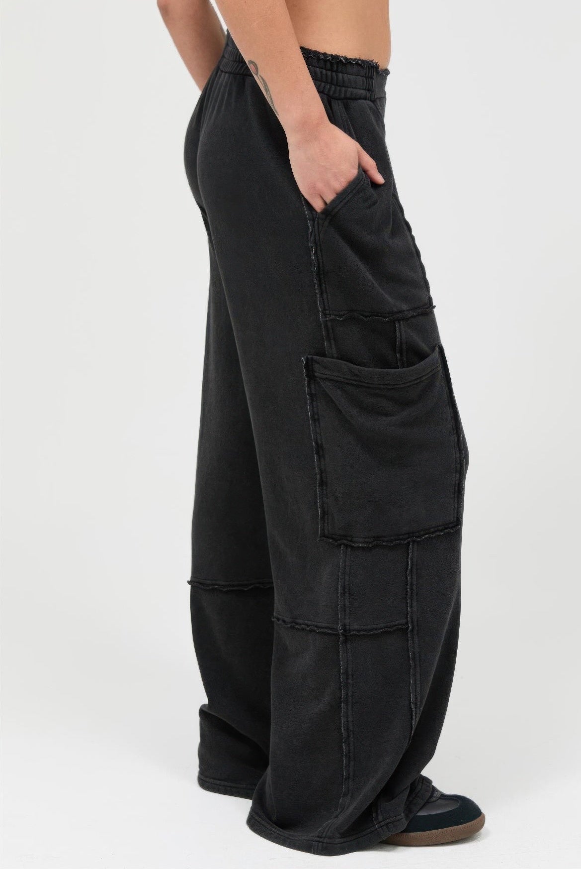 Mineral Wash Wide Leg Cargo Pants - Robbi & Angel