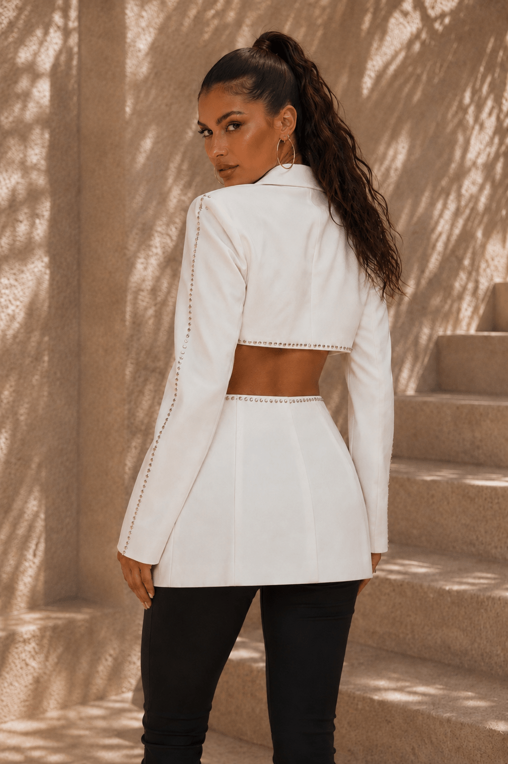 Toni Bold Sculpted Elegance Blazer - Robbi & Angel