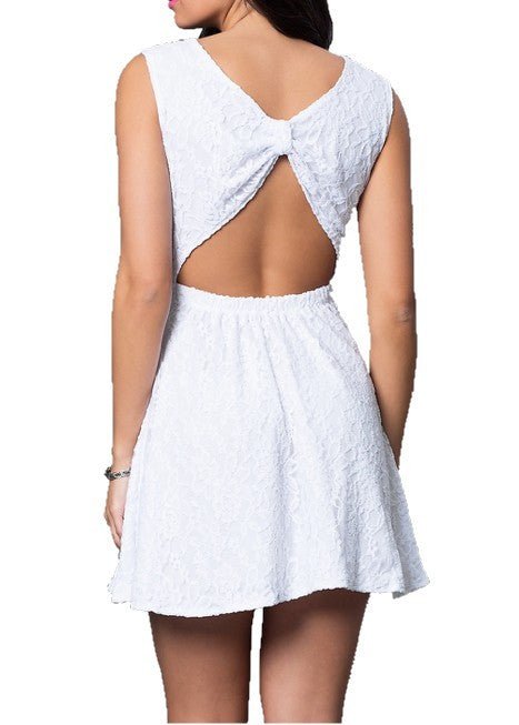 JUNIORS LACE BOW-BACK DRESS - Robbi & Angel