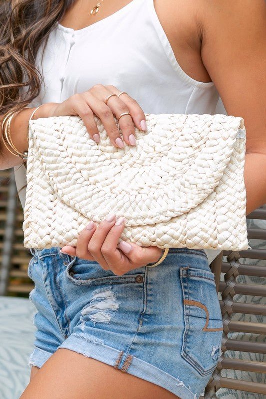 Fold Over Straw Clutch - Robbi & Angel