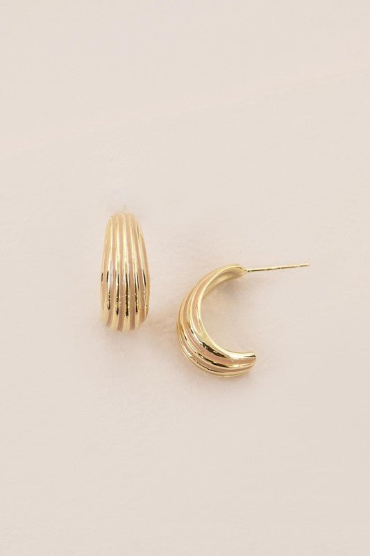 Calico Curved Earrings - Robbi & Angel