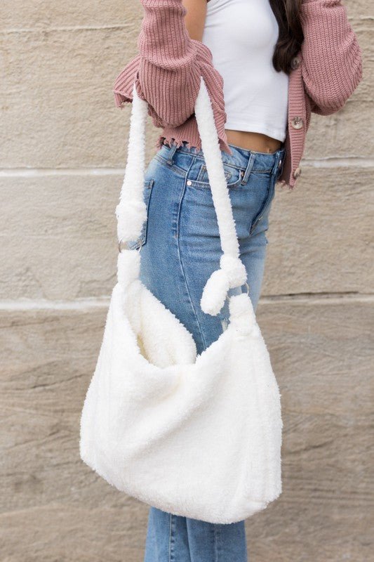 Boucle Sherpa Messenger Bag - Robbi & Angel