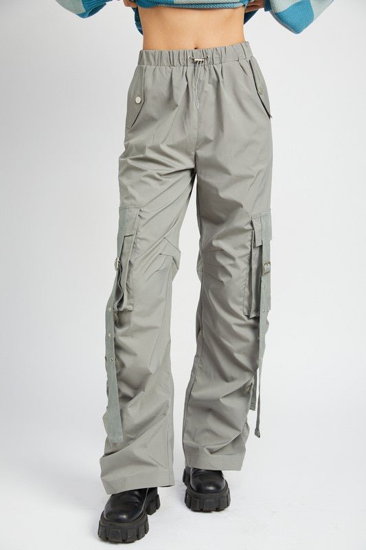 CARGO PARACHUTE PANTS - Robbi & Angel