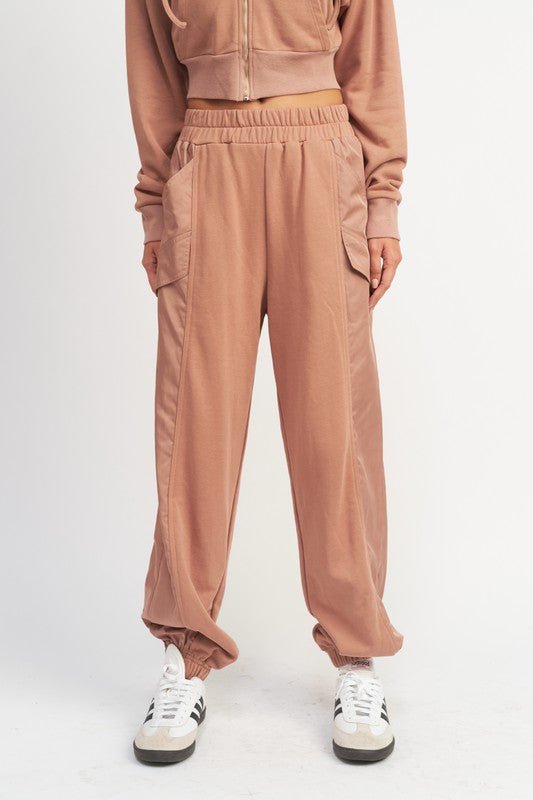 CONTRASTED CARGO JOGGER PANTS - Robbi & Angel