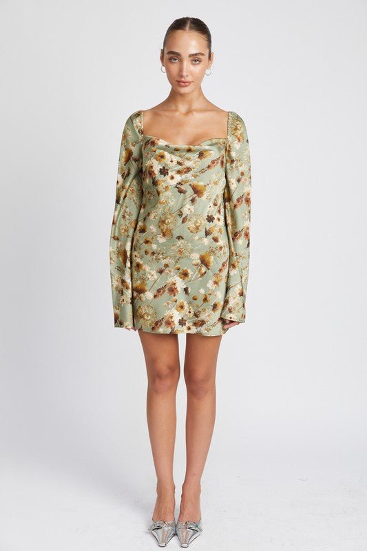 FLORAL LONG SLEEVE MINI DRESS WITH OPEN BACK - Robbi & Angel