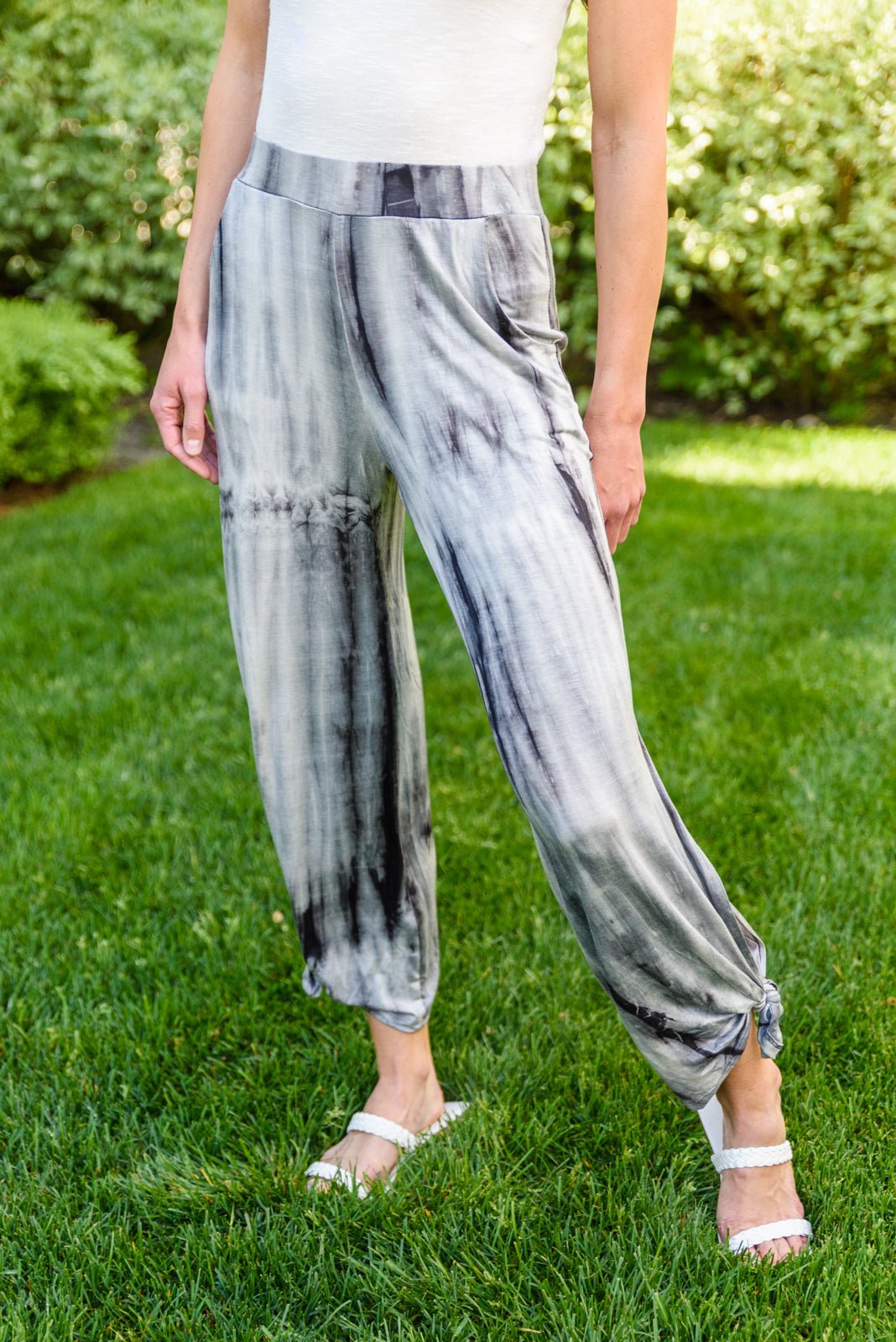 First Class Pant In Tie Dye - Robbi & Angel