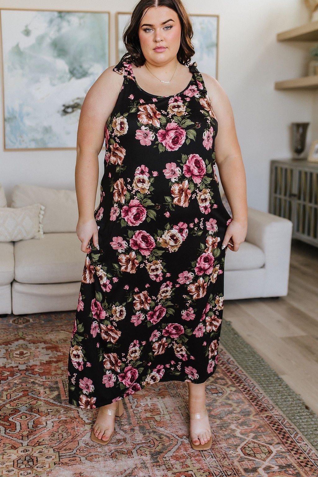 Fortuitous in Floral Maxi Dress - Robbi & Angel