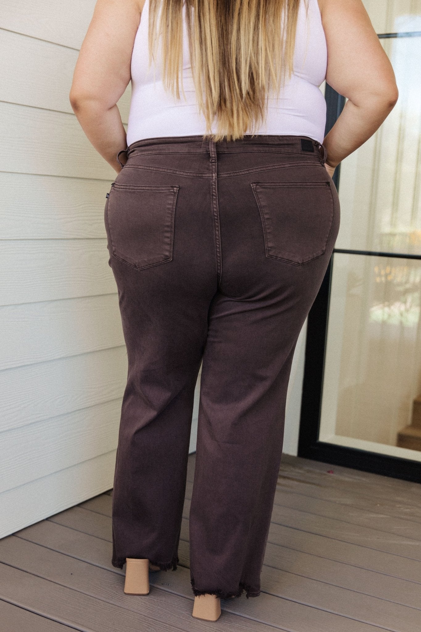 Sybil High Rise Frayed Hem 90's Straight Jeans in Brown - Robbi & Angel