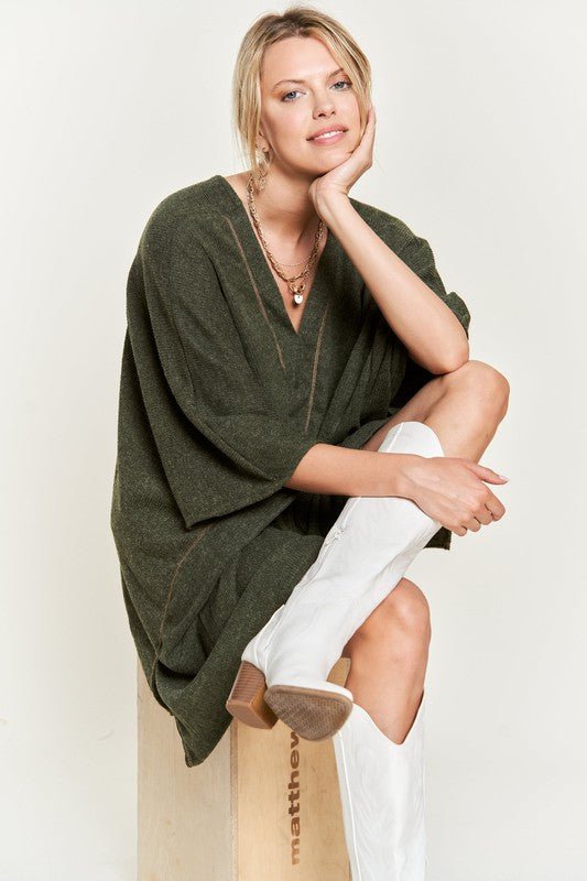 VNECK PONCHO TOP - Robbi & Angel